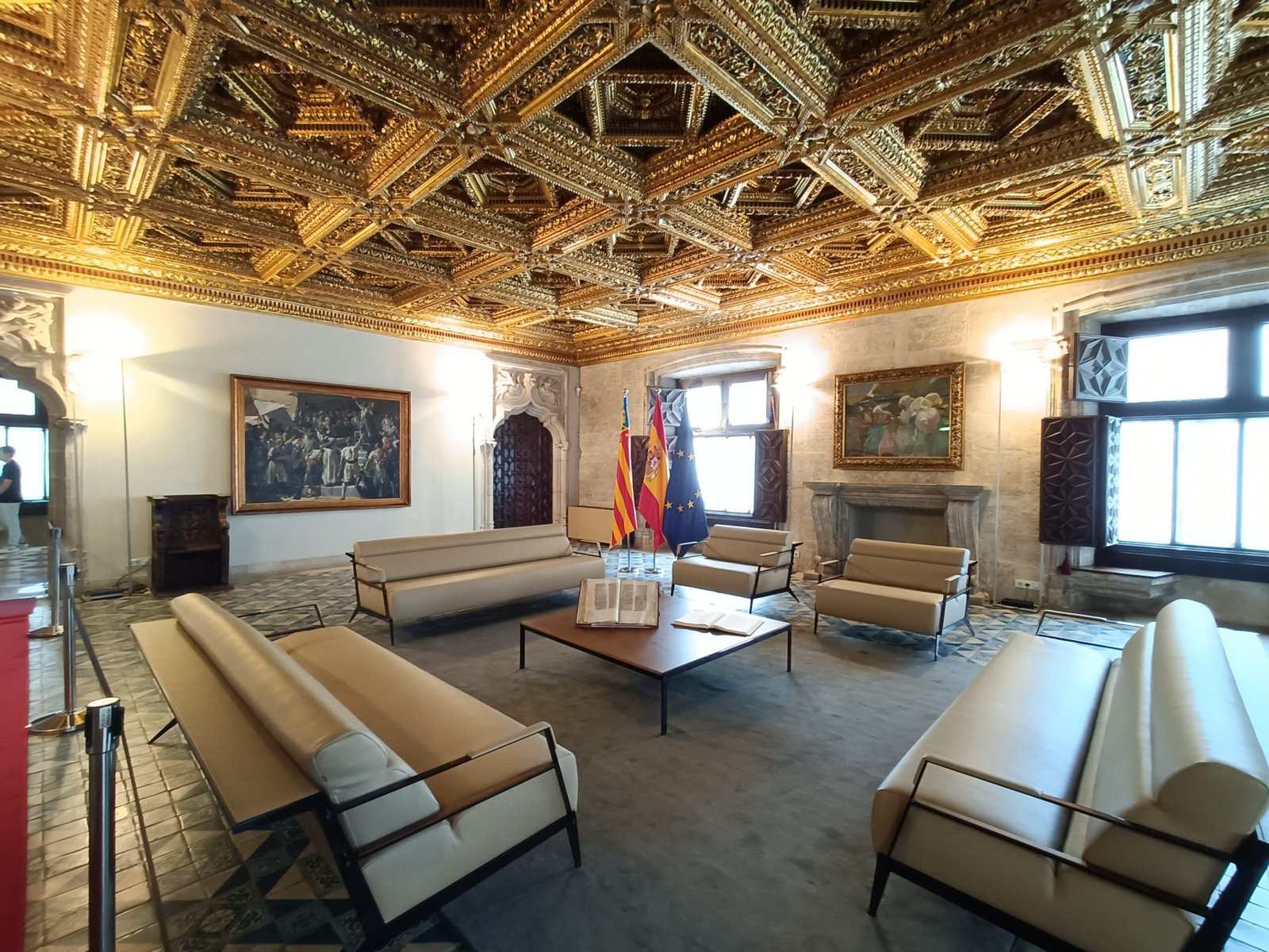 Visite du Palais de la Generalitat Valenciana : Joyau du gothique civil